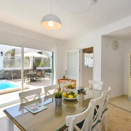 Alpstuga Golden Sahara By Villagrancanaria