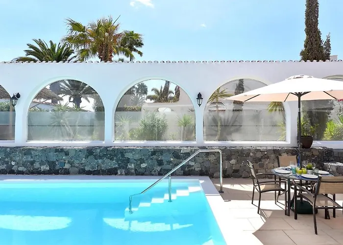 Golden Sahara By Villagrancanaria *